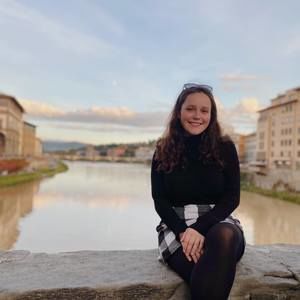 Meet your Posher, Sabrina